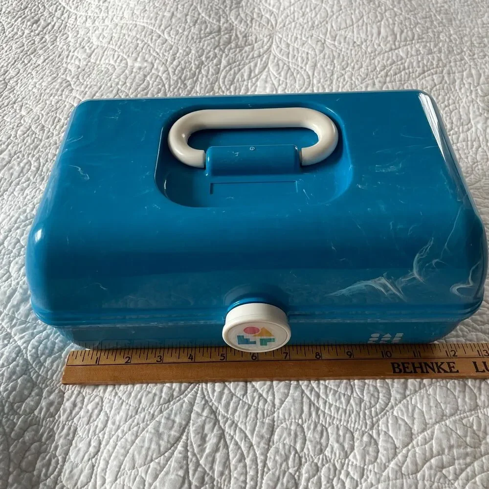 Modern Caboodles On-The-Go Girl Blue Marble Case 5626 Reissue Used